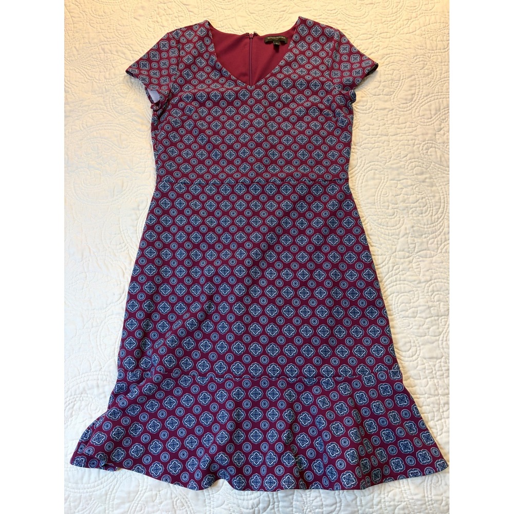 Banana Republic Dress 8 Burgundy Geometric Ruffle Hem Office Workcore Corporate